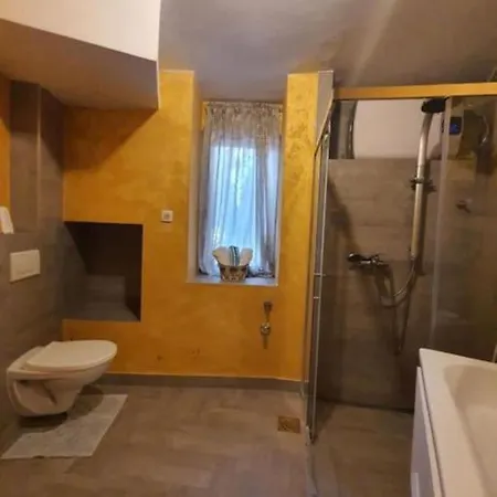 Διαμέρισμα Apartman Lilia Ρόβινι